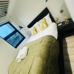 Luxury Flats, Location In Town London
