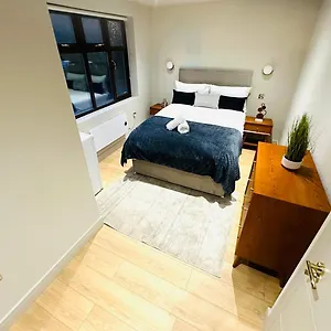 Luxury Flats, Convenient For Tourists London